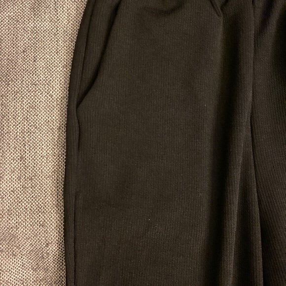 SHEIN BLACK JOGGERS - Picture 3 of 3